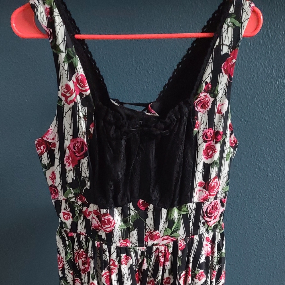 Pretty Floral Print Dress